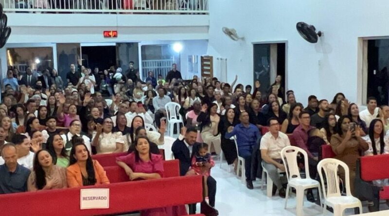 Igreja Batista Peniel de Antônio Gonçalves Celebra Aniversário de 46 Anos com Congresso
