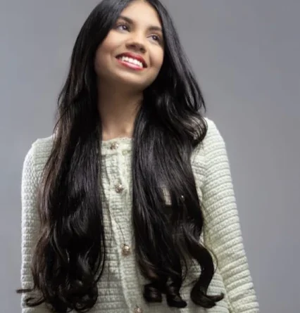 De Senhor do Bonfim Cantora gospel Lorrany assina com gravadora de Salvador