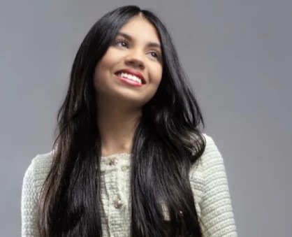 De Senhor do Bonfim Cantora gospel Lorrany assina com gravadora de Salvador
