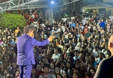 Pindobaçu celebra com sucesso o Dia dos Evangélicos